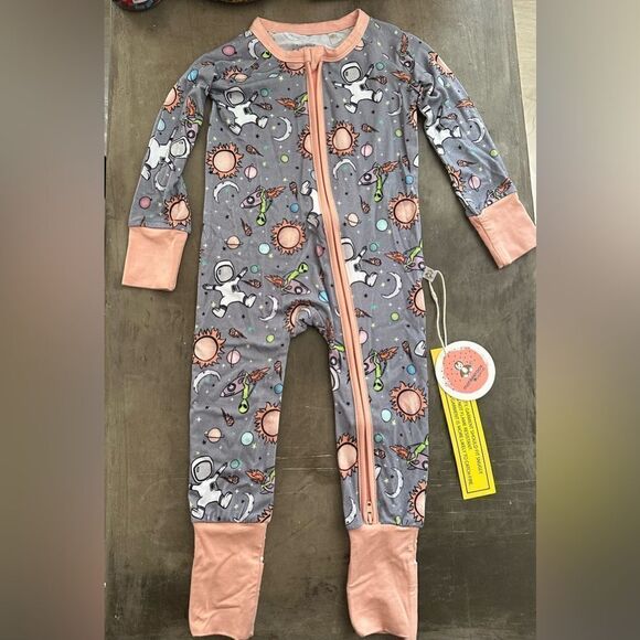 NWT Bamboo Sleeper Monkeeroos Space- LIMITED EDITION- 6-12mos - Picture 2 of 6